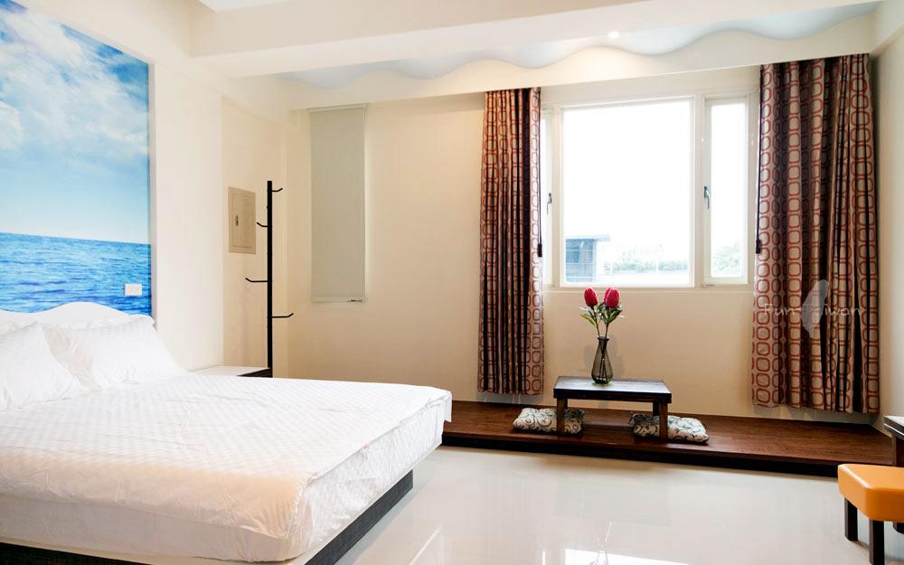 Outingfun Bed And Breakfast Джиаоси Екстериор снимка